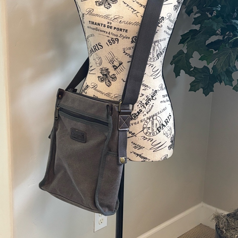Cargoit Hailey Crossbody - Grey - Picture 2 of 9